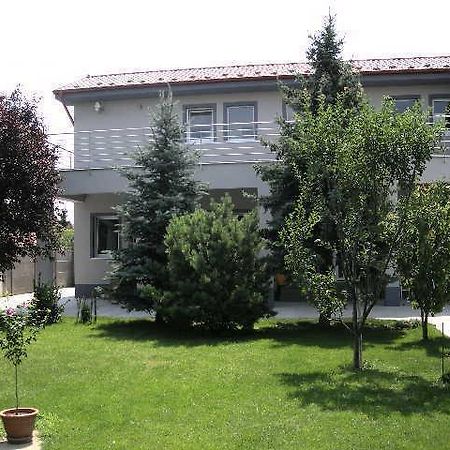 Ubytovanie House Ґаланта Екстер'єр фото