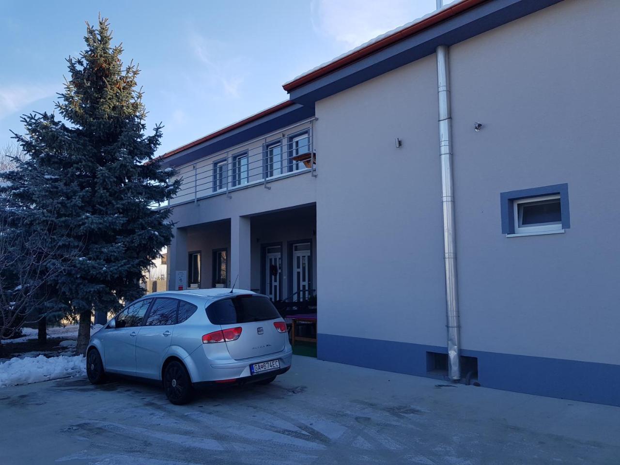 Ubytovanie House Ґаланта Екстер'єр фото